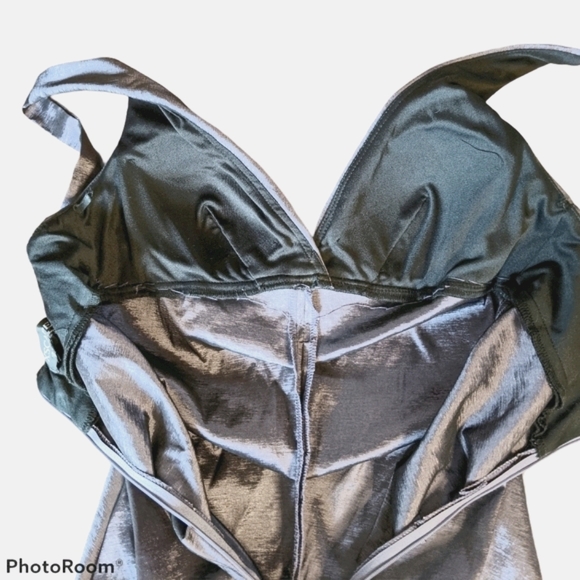 XSCAPE PURPLE Mermaid Rhinestone/Beaded Gown Sz 8 - Picture 15 of 16